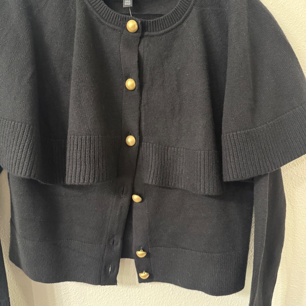 White House Black Market Black Cape Button Front Preppy Cardigan Gold Button MD - Picture 3 of 13